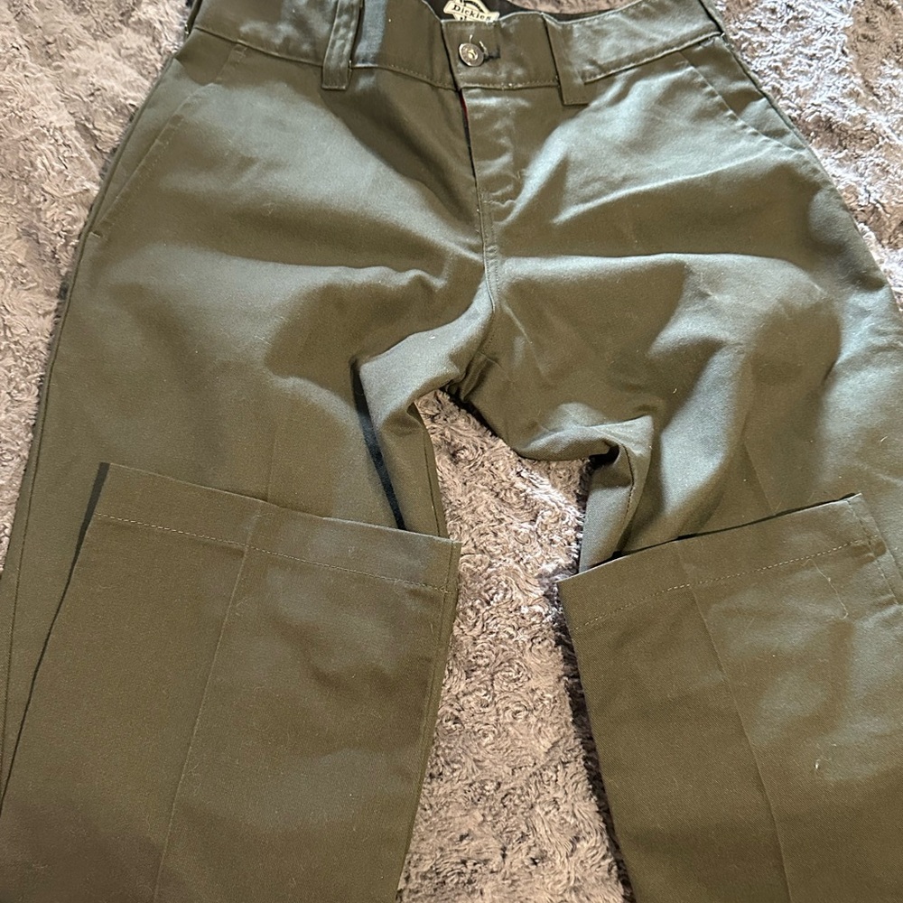 Dickies Men's Khaki Pants in Olive